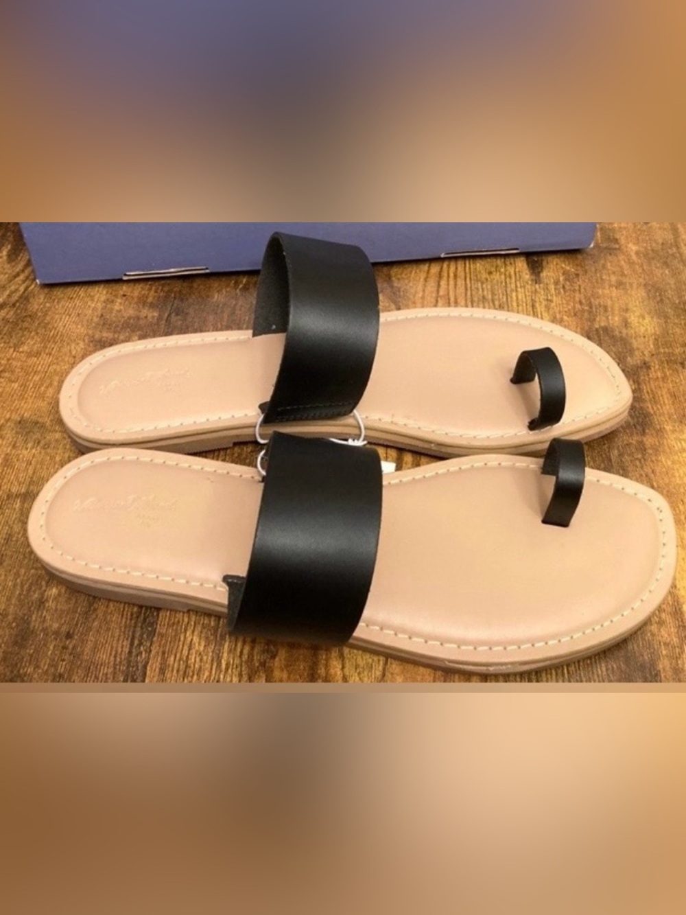 Women's Juno Toe Ring Flat Sandals - Universal Thread™ Black Size 8.5